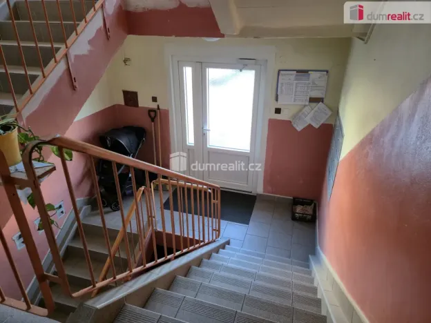 Prodej bytu 2+1, Kaplice, Omlenická, 52 m2