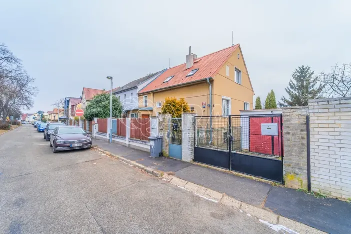 Prodej rodinného domu, Praha - Stodůlky, K Fialce, 68 m2