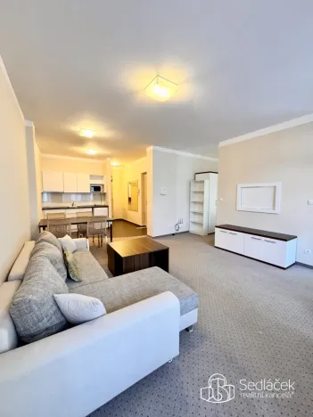 Pronájem bytu 1+1, Karlovy Vary, Divadelní, 30 m2