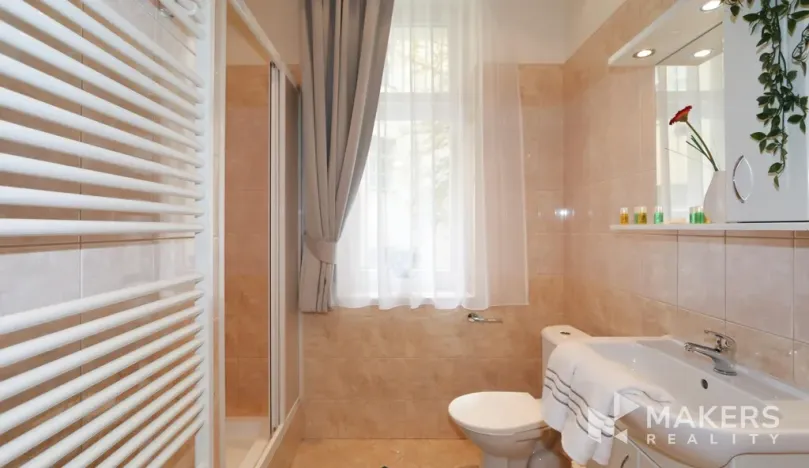 Pronájem bytu 2+kk, Praha - Vinohrady, Na Kozačce, 48 m2