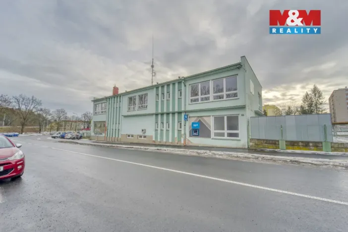 Pronájem obchodního prostoru, Klatovy - Klatovy III, Nádražní, 103 m2