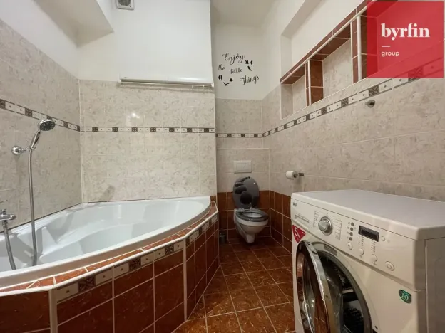 Prodej bytu 1+kk, Opava, U Hliníku, 32 m2