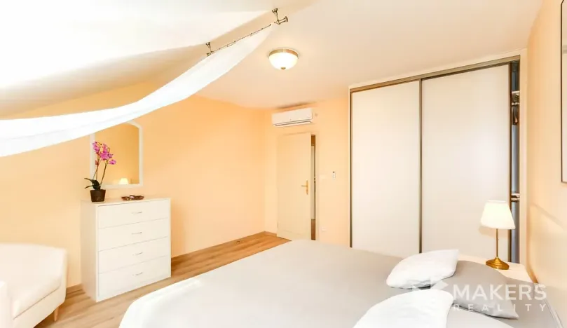 Pronájem bytu 3+kk, Praha - Vinohrady, Máchova, 100 m2