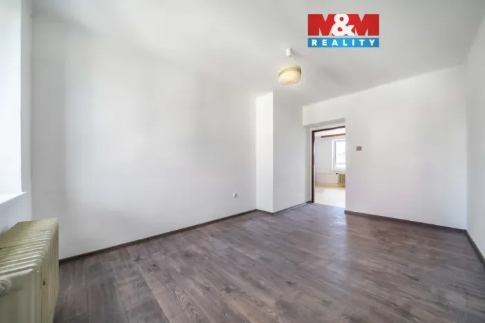 Prodej bytu 3+1, Domažlice, Ladova, 76 m2