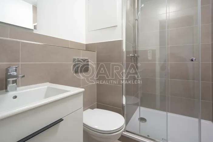 Pronájem bytu 1+1, Neratovice, Na Výsluní, 35 m2