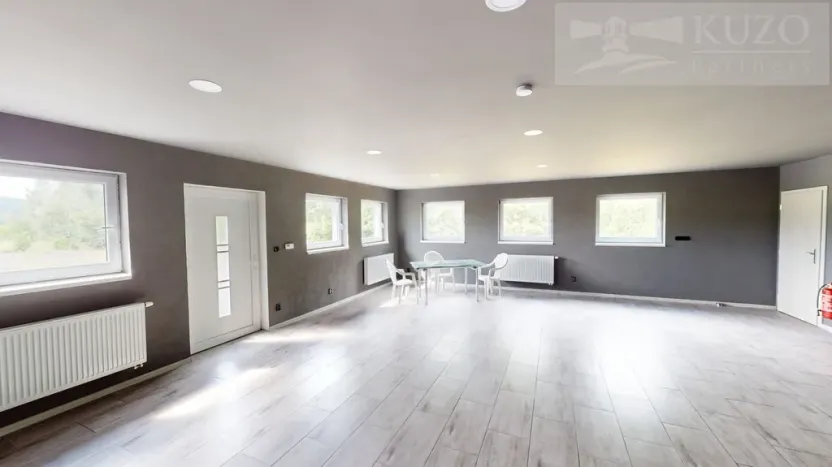 Pronájem obchodního prostoru, Příbram, 125 m2