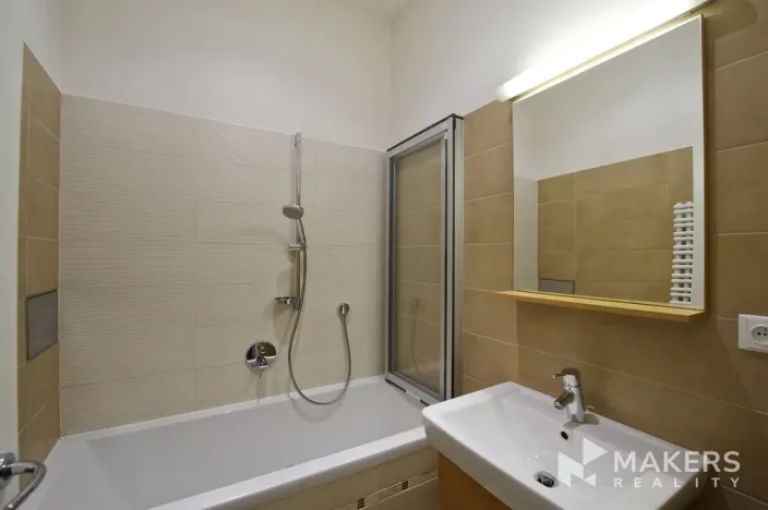 Pronájem bytu 2+kk, Praha - Vyšehrad, Vratislavova, 50 m2