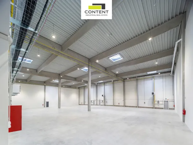 Pronájem skladu, Brno - Chrlice, U jezu, 22500 m2