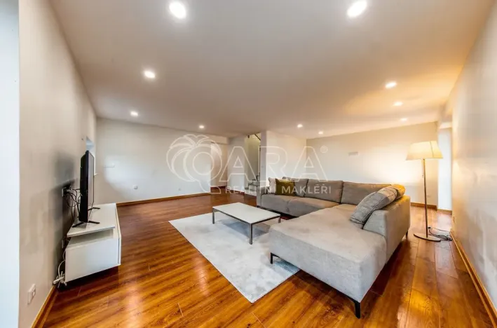 Prodej bytu 4+kk, Mladé Buky - Hertvíkovice, 132 m2