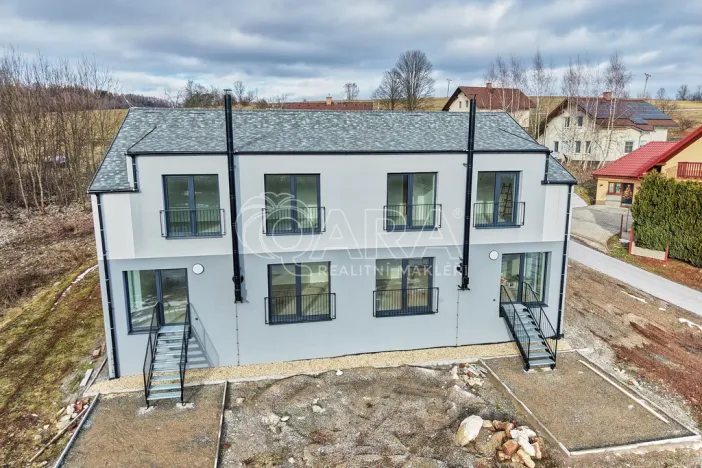 Prodej bytu 4+kk, Mladé Buky - Hertvíkovice, 132 m2