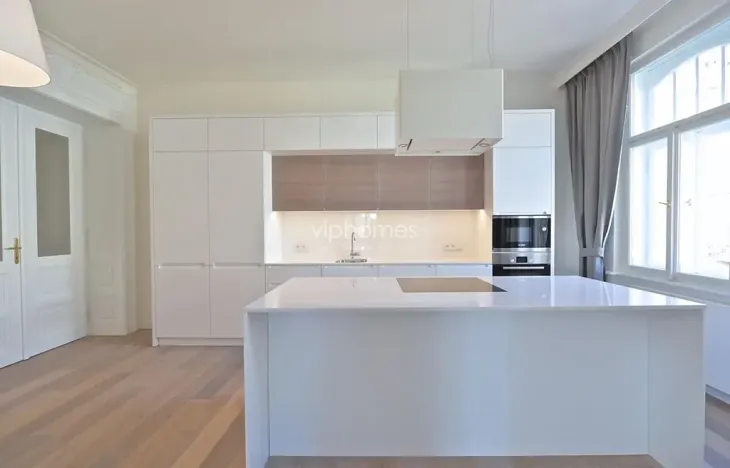 Pronájem bytu 3+kk, Praha - Vinohrady, náměstí Jiřího z Poděbrad, 137 m2