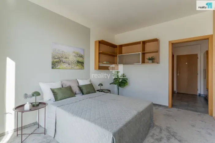 Prodej bytu 2+kk, Jesenice, Sluneční, 63 m2