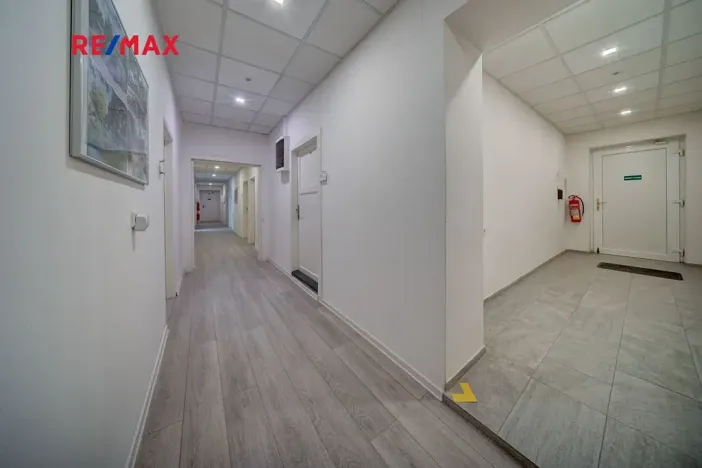 Pronájem kanceláře, Chlumec nad Cidlinou, Rooseveltova, 18 m2