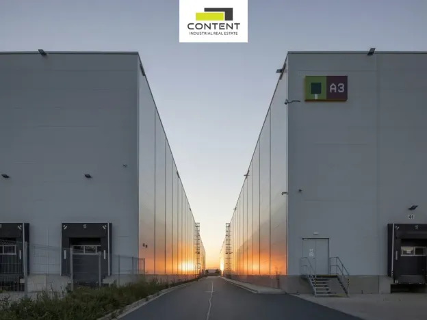 Pronájem skladu, Kozomín, 4000 m2