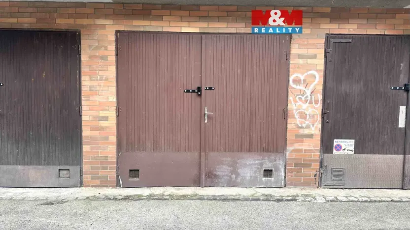 Prodej garáže, Plzeň, Pod Lesem, 18 m2