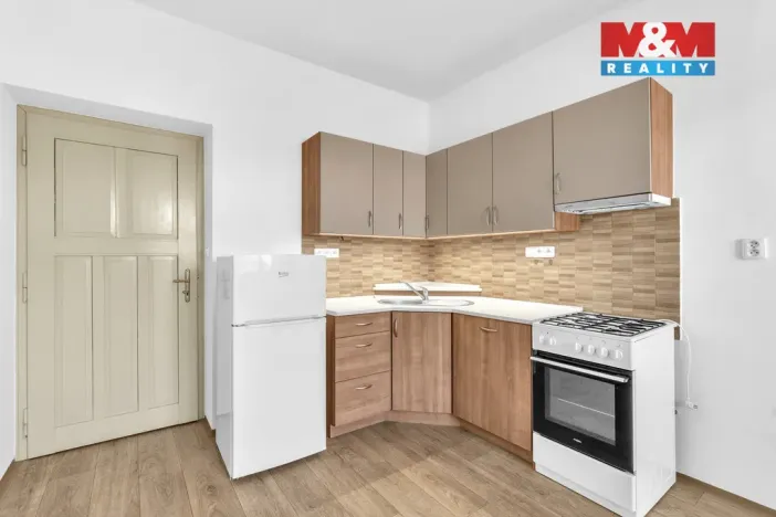 Pronájem bytu 2+kk, Lomnice nad Popelkou, Novoměstská, 50 m2