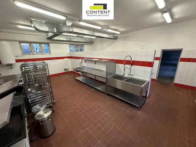 Pronájem skladu, Hořice, Havlíčkova, 3400 m2