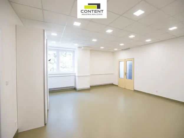 Pronájem skladu, Hořice, Havlíčkova, 3400 m2