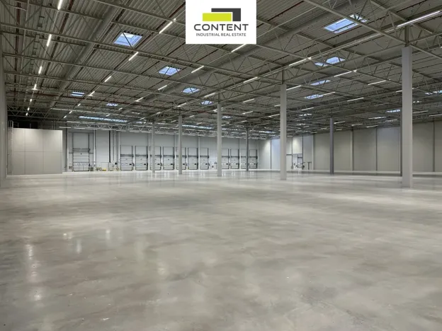 Pronájem skladu, Ostředek, 10200 m2
