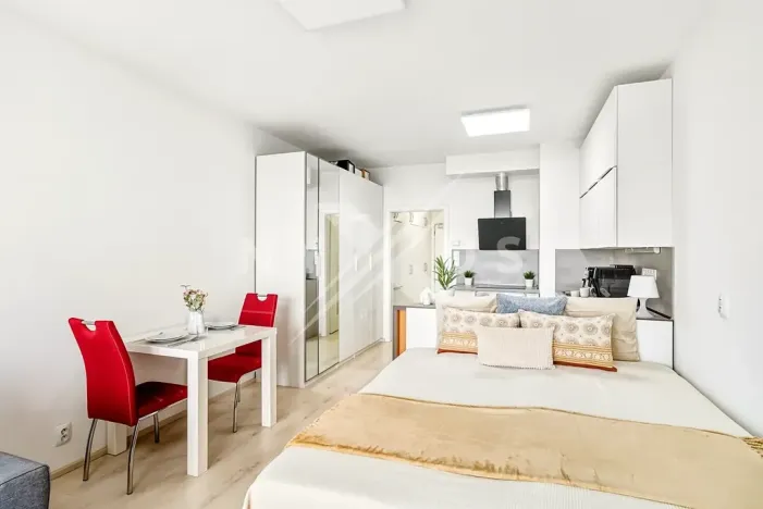 Prodej bytu 1+kk, Praha - Letňany, Kadečkové, 35 m2