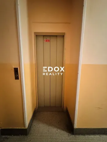 Prodej bytu 3+1, Praha - Vinohrady, Hradecká, 95 m2