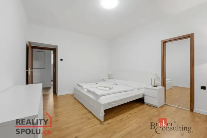 Prodej bytu 3+1, Pardubice - Zelené Předměstí, Sladkovského, 76 m2