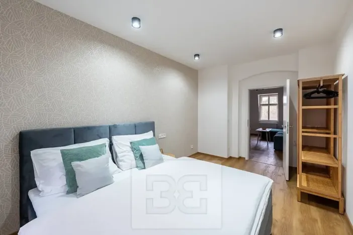 Pronájem bytu 3+1, Karlovy Vary, Petřín, 68 m2