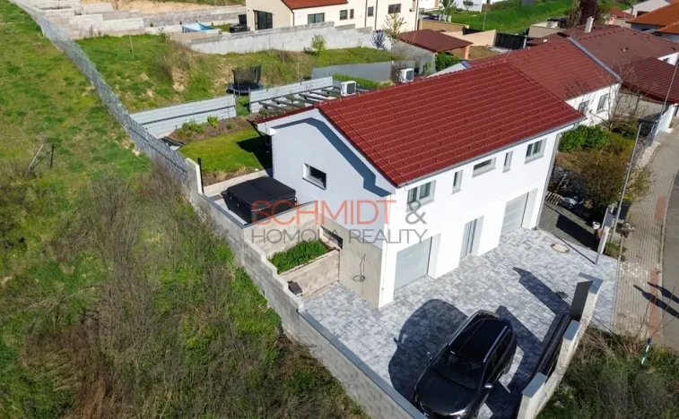 Prodej rodinného domu, Valtice, Polní, 161 m2