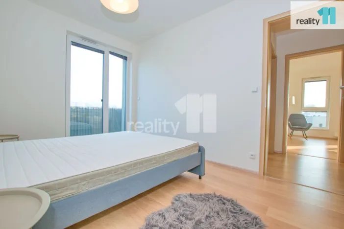 Pronájem bytu 2+kk, Liberec - Liberec III-Jeřáb, Kladenská, 57 m2