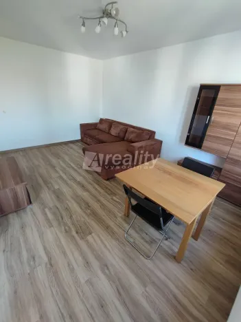 Pronájem bytu 3+1, Náměšť nad Oslavou, B. Němcové, 60 m2