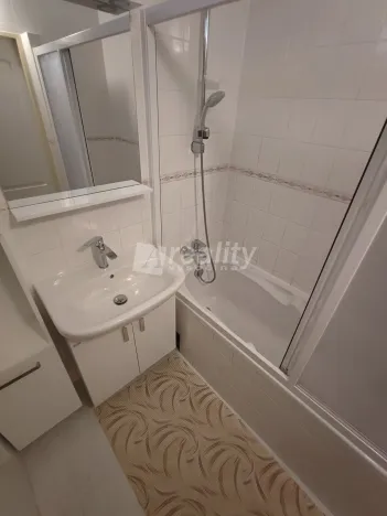 Pronájem bytu 3+1, Náměšť nad Oslavou, B. Němcové, 60 m2