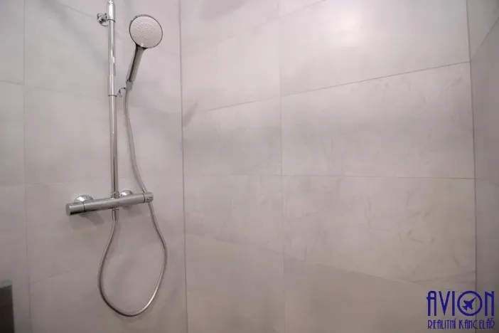 Prodej bytu 2+kk, Praha - Prosek, Prosecká, 40 m2