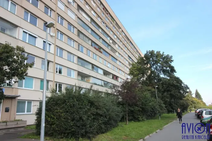 Prodej bytu 2+kk, Praha - Prosek, Prosecká, 40 m2