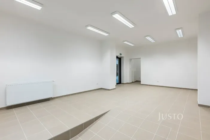 Pronájem obchodního prostoru, Staré Město, Hradišťská, 42 m2