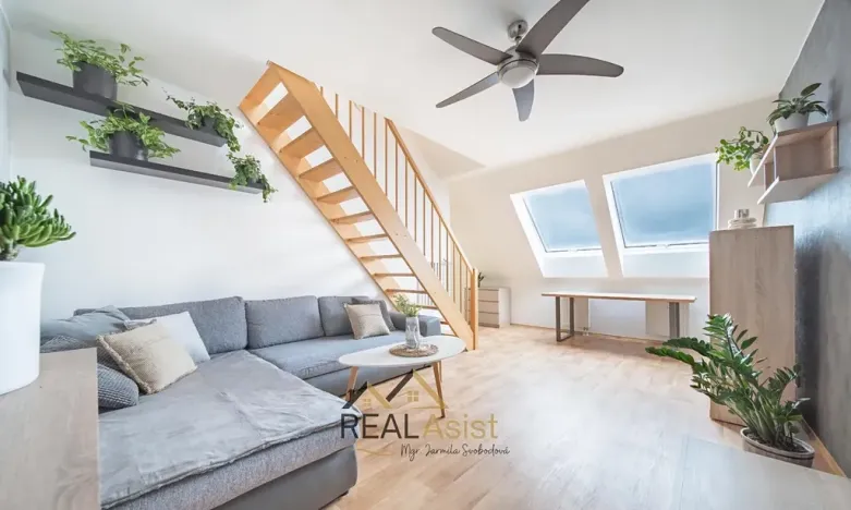 Pronájem bytu 3+kk, Brno, Tkalcovská, 74 m2