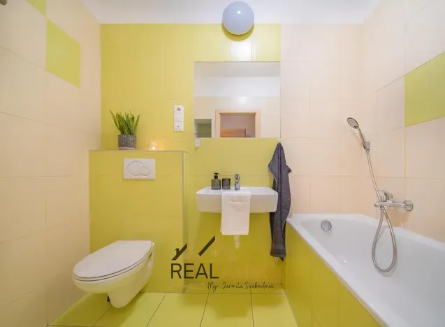 Pronájem bytu 3+kk, Brno, Tkalcovská, 74 m2