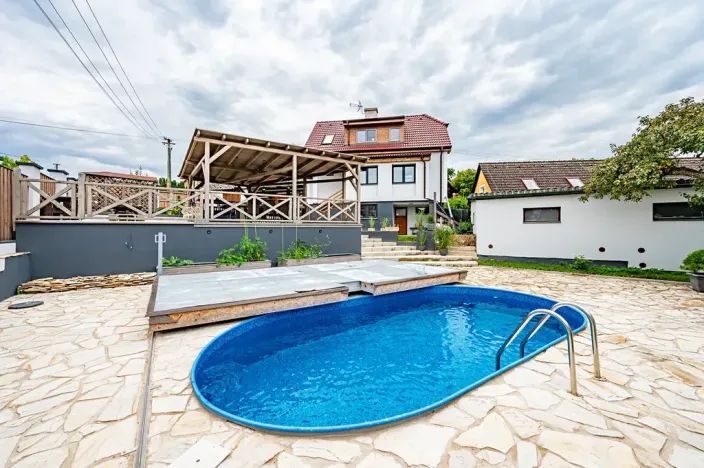 Prodej chalupy, Roztoky, 234 m2