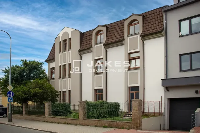 Pronájem bytu 2+kk, Praha - Liboc, Jenečská, 34 m2