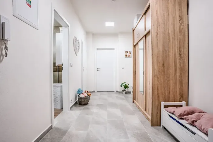 Prodej bytu 2+kk, Nová Role, Svobodova, 80 m2