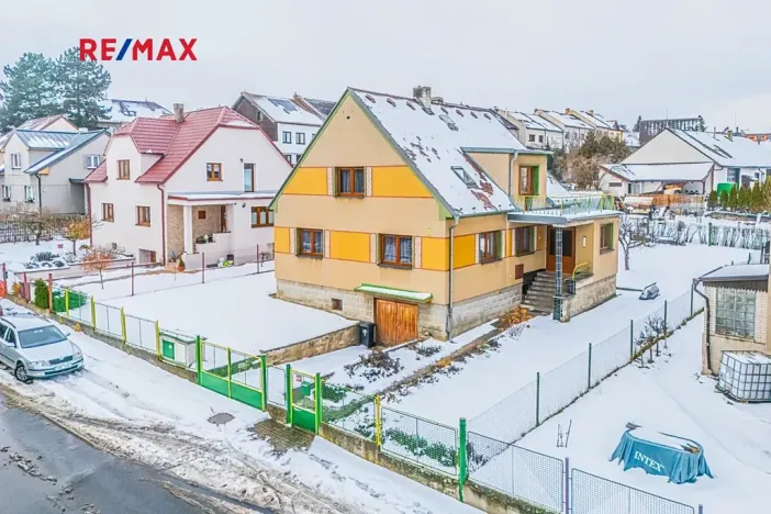 Prodej rodinného domu, Stochov, Dlážděná, 137 m2