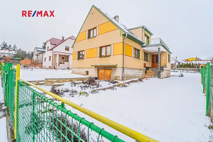 Prodej rodinného domu, Stochov, Dlážděná, 137 m2