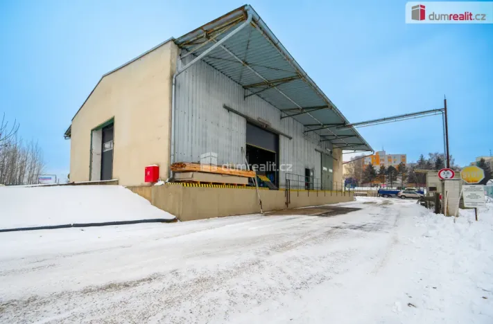 Prodej skladu, Jindřichův Hradec - Jindřichův Hradec III, Václavská, 850 m2