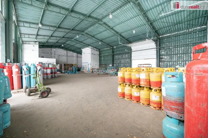 Prodej skladu, Jindřichův Hradec - Jindřichův Hradec III, Václavská, 850 m2
