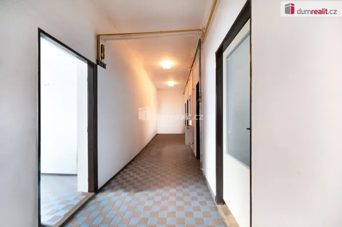 Prodej skladu, Jindřichův Hradec - Jindřichův Hradec III, Václavská, 850 m2