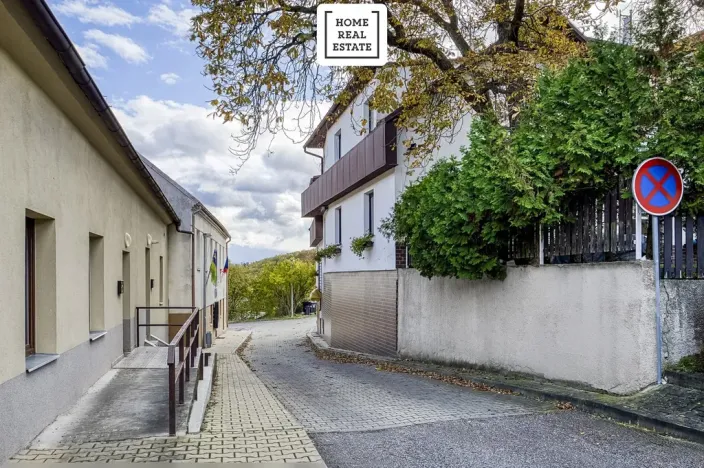 Prodej rodinného domu, Praha - Lysolaje, Kovárenská, 420 m2