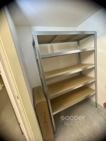 Pronájem skladu, Praha - Střížkov, Děčínská, 3 m2