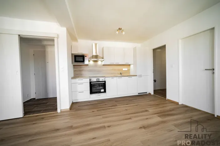 Pronájem bytu 2+kk, Ostrava - Moravská Ostrava, Nádražní, 40 m2