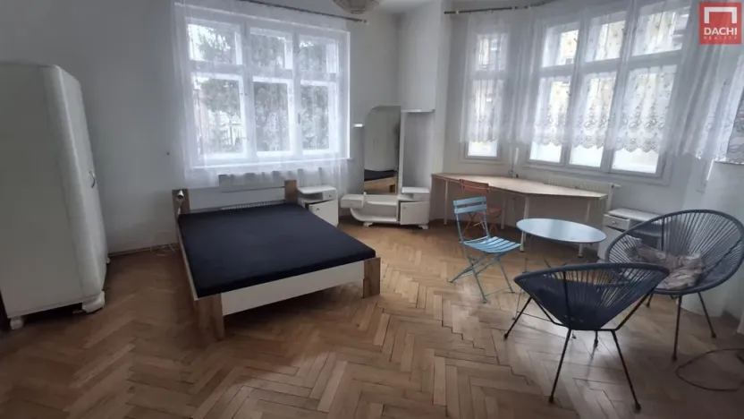 Pronájem atypického bytu, Olomouc, Krakovská, 25 m2