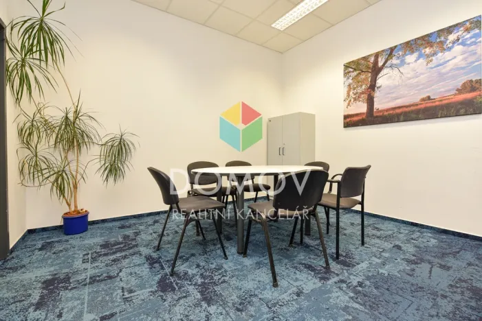 Pronájem kanceláře, Zdice - Černín, 1050 m2
