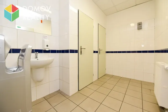 Pronájem kanceláře, Zdice - Černín, 1050 m2